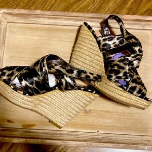 Leopard print wedges